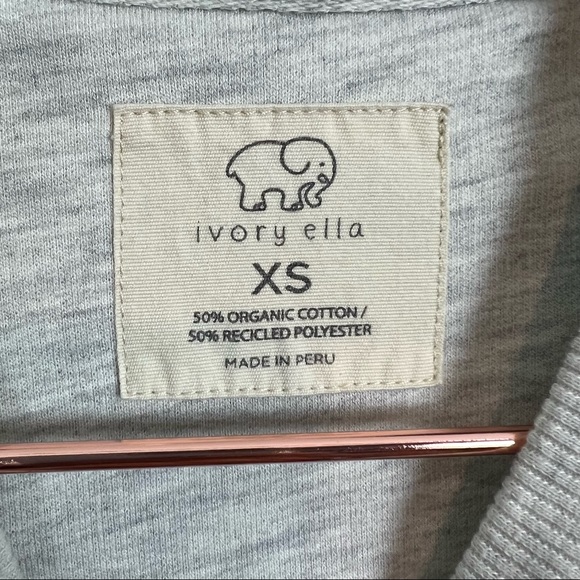 Ivory Ella Striped Pullover Heather Gray Size XSmall - Picture 3 of 5